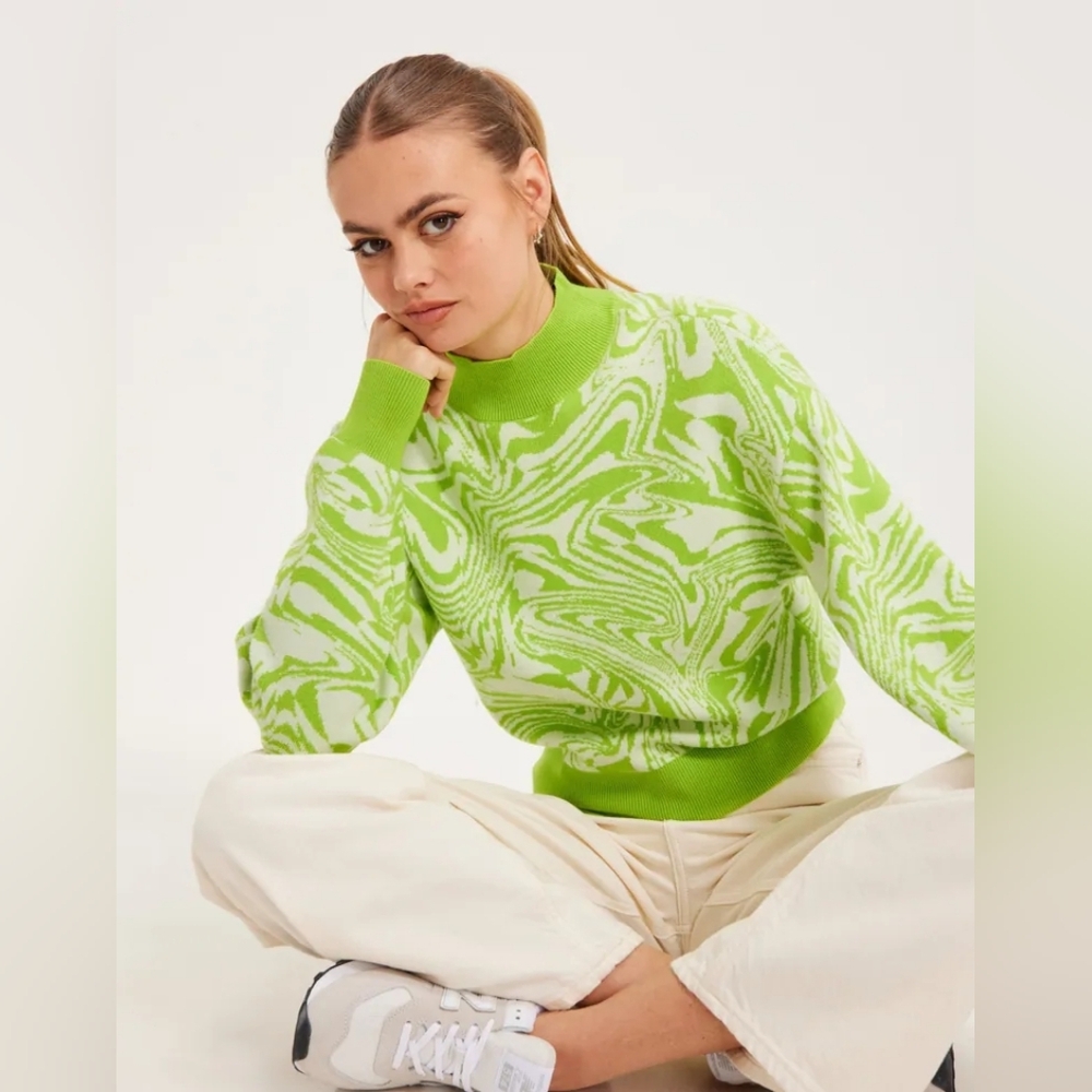 PIECES Sweater 'Mila' in Neon Green, Medium